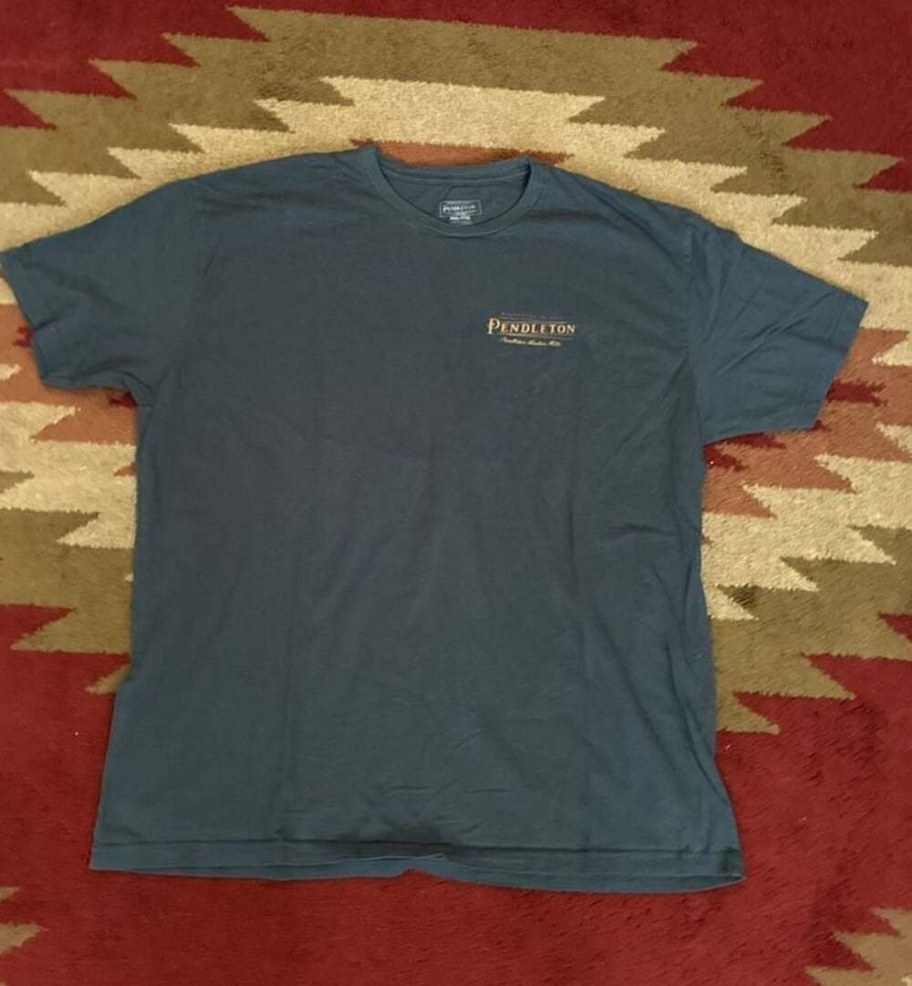 Pendleton Woolen Mills Vintage Logo Graphic T-Shirt in Navy/Gold